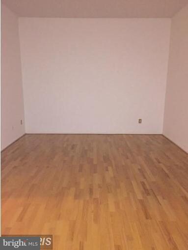 1668 Parkcrest Cir unit 301, Reston, VA 20190 - photo 7