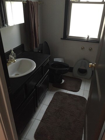 5125 W Wellington Ave, Chicago, IL 60641 - photo 5