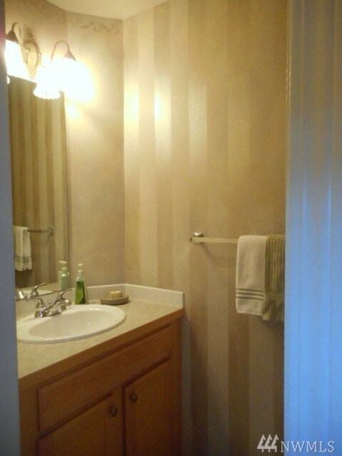 8508 Main St unit B103, Edmonds, WA 98026 - photo 7