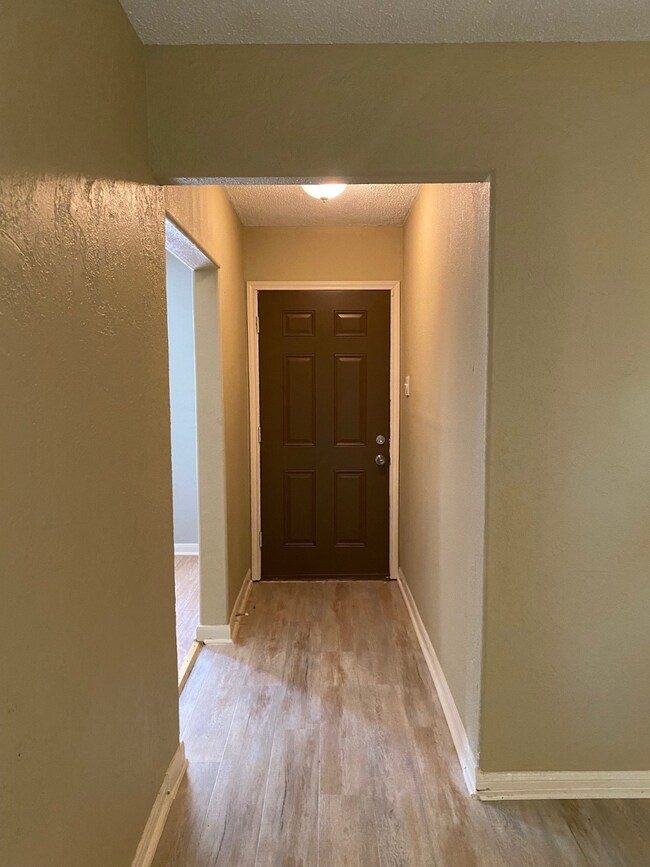 6230 Rietta St, Houston, TX 77016 - photo 3