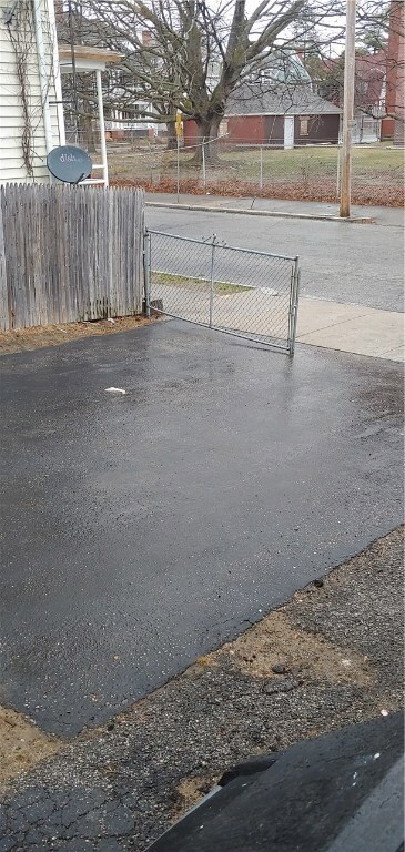 41 Mitchell St, Providence, RI 02907 - photo 2