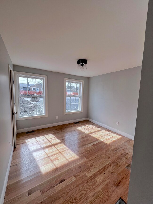 2 Quinlan Dr, Milford, NH 03055 - photo 5