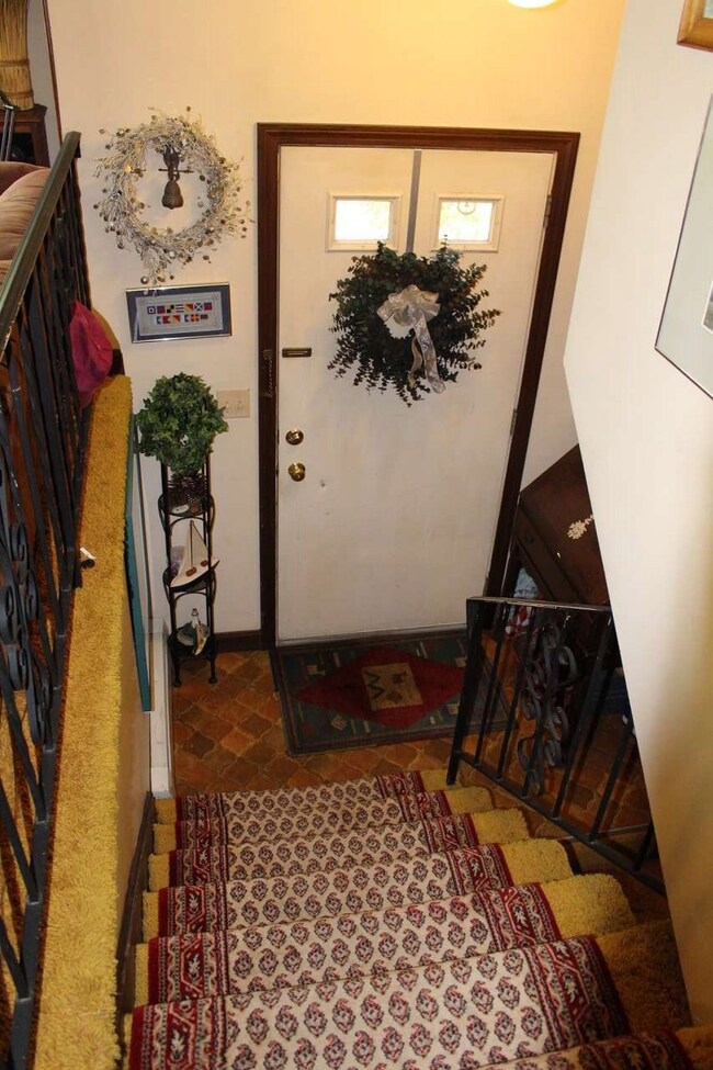 216 High Range Rd, Londonderry, NH 03053 - photo 6