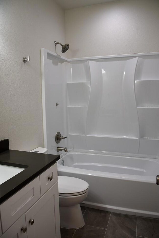 1602 N McDonald Ave, Decatur, TX 76234 - photo 6