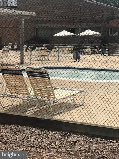 452 Girard St unit T2, Gaithersburg, MD 20877 - photo 6