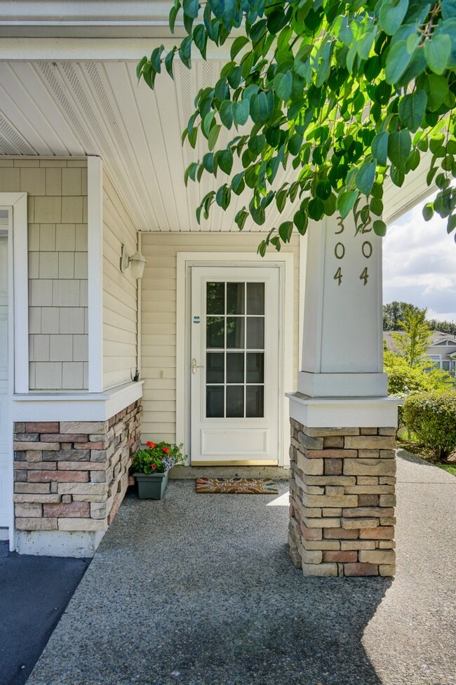 22020 41st Place S unit 304, Kent, WA 98032 - photo 3