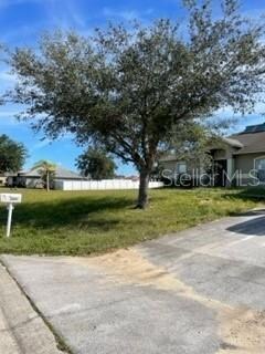 596 Hatchwood Dr, Haines City, FL 33844 - photo 4