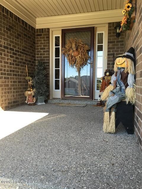 146 Berger Farm Dr, Mount Washington, KY 40047 - photo 2