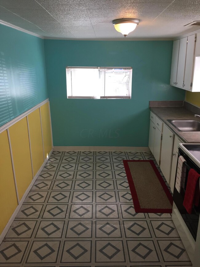 1642 Elmore Ave, Columbus, OH 43224 - photo 4