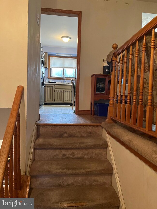 1645 White Oak Ln, Williamstown, NJ 08094 - photo 2