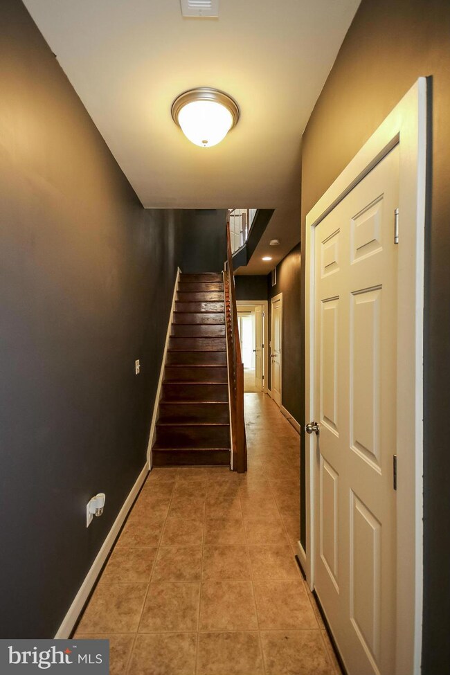 113 Woodstream Cir, Stafford, VA 22556 - photo 2