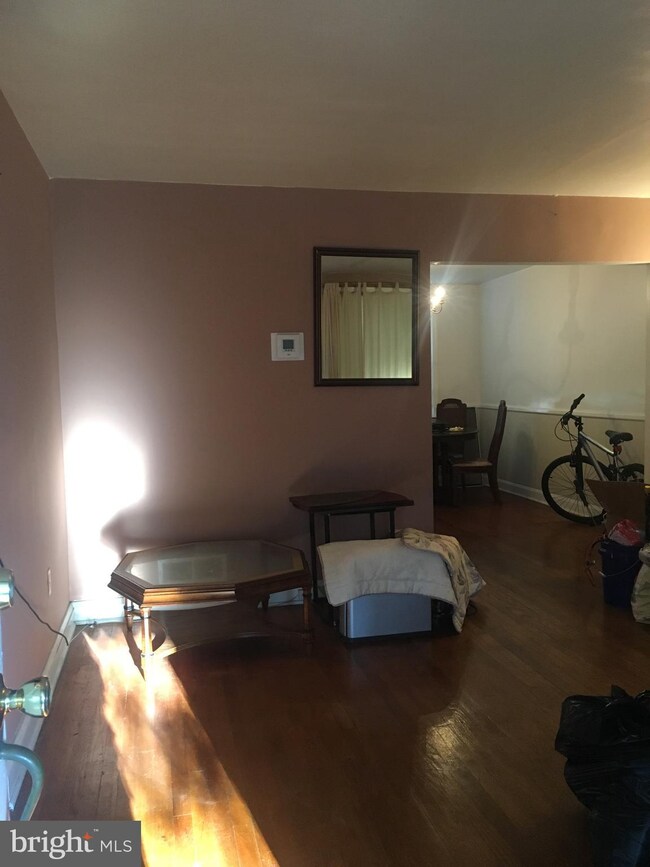 8671 Oak Rd, Parkville, MD 21234 - photo 6