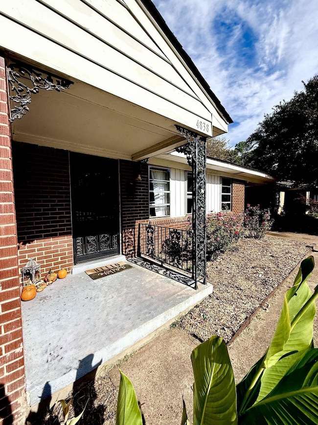 4838 Quince Rd, Memphis, TN 38117 - photo 2