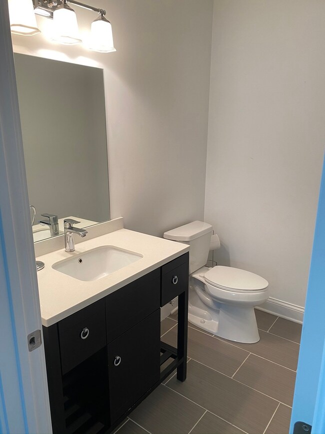 229 N Myrtle Ave, Elmhurst, IL 60126 - photo 6