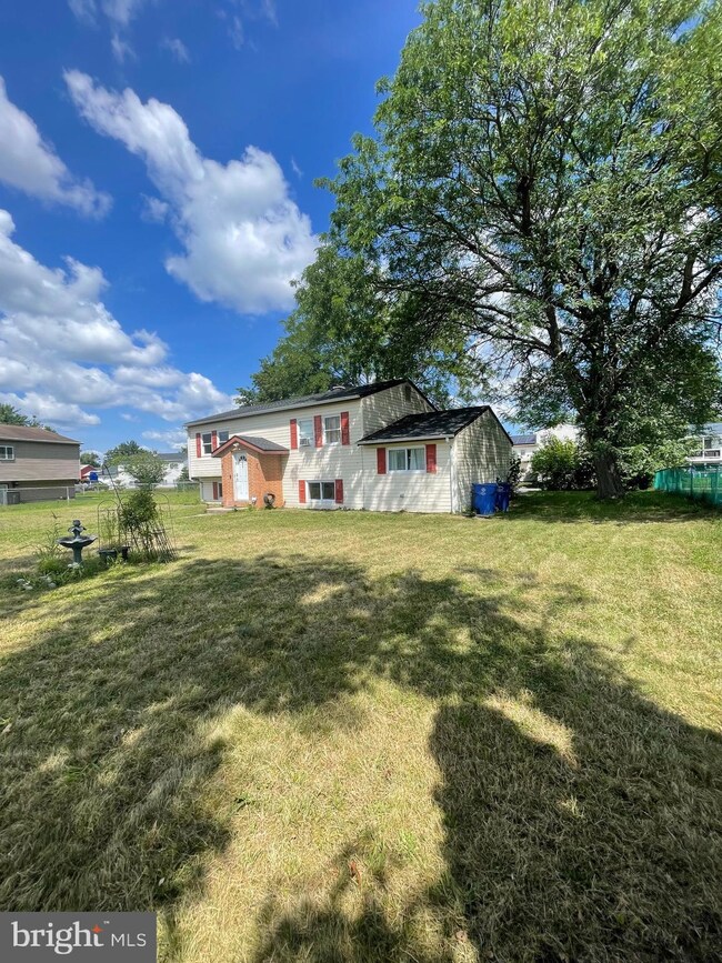 233 Rutgers Ave, Pemberton, NJ 08068 - photo 4