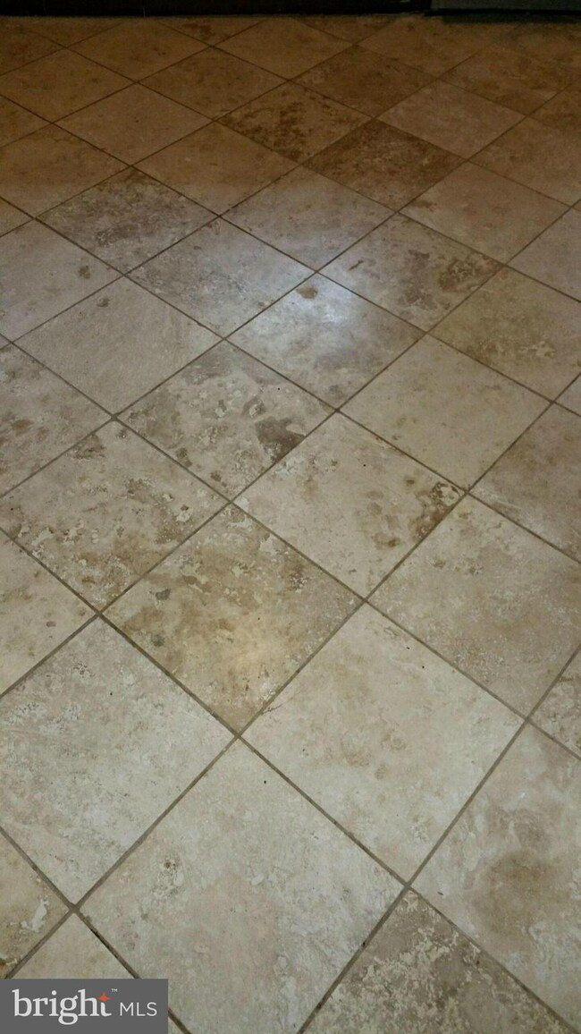 2875 Madeira Ct unit 12, Woodbridge, VA 22192 - photo 7