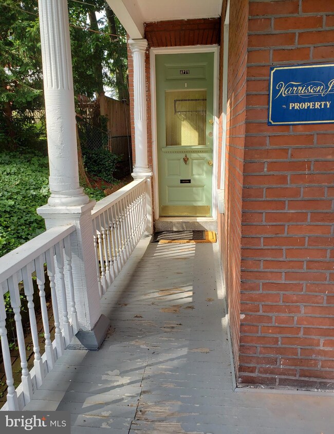 1500 W 14th St unit 1, Wilmington, DE 19806 - photo 2