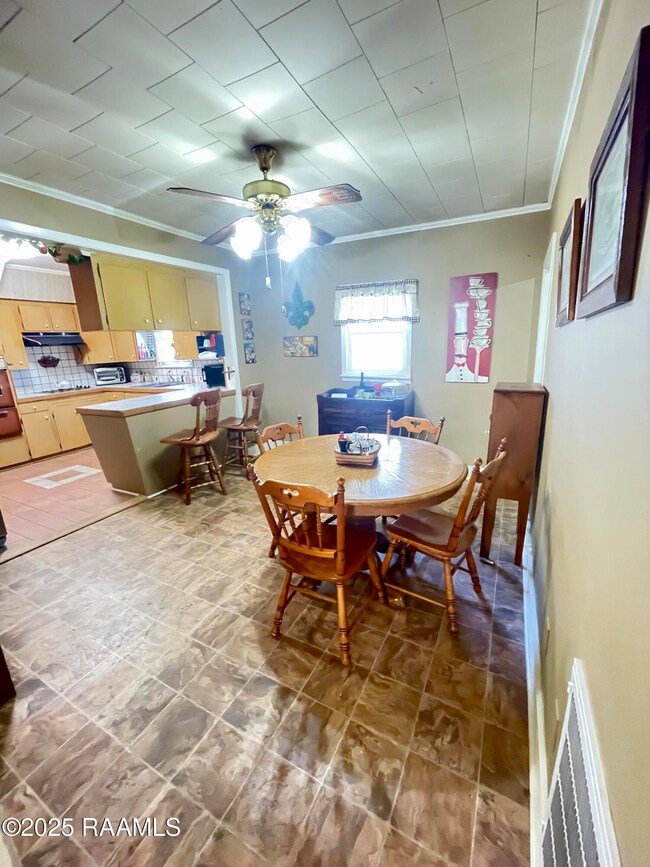 518 Evangeline Dr, Lafayette, LA 70501 - photo 5