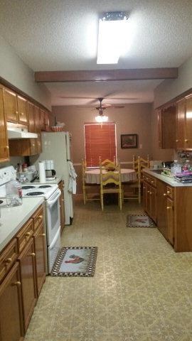 810 S Nebraska Ave, Weslaco, TX 78596 - photo 2