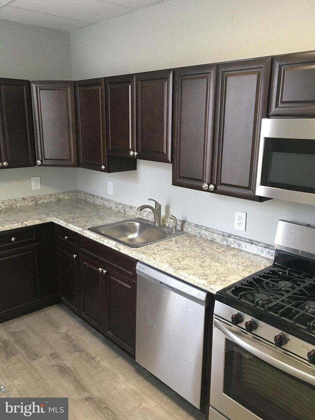 unlisted-address, Magnolia, NJ 08049 - photo 3