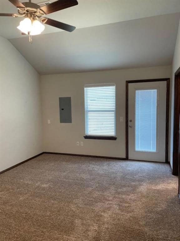 2428 Northcreek Ln, Oklahoma City, OK 73128 - photo 3