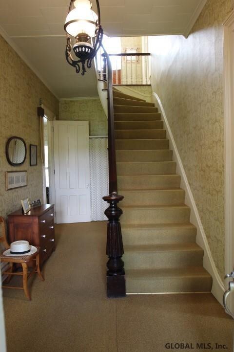5661 Gardner Rd unit 56, Altamont, NY 12009 - photo 2