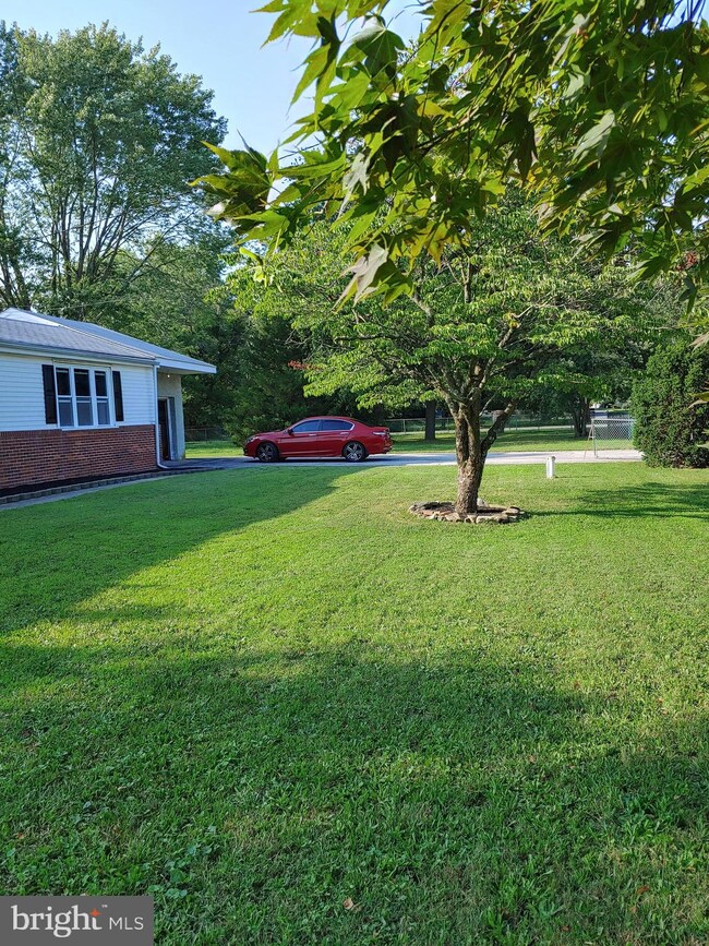 4274 Robert Dr, Newfield, NJ 08344 - photo 2