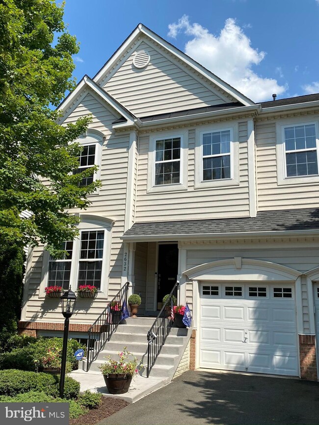 2632 Cast Off Loop, Woodbridge, VA 22191 - photo 2