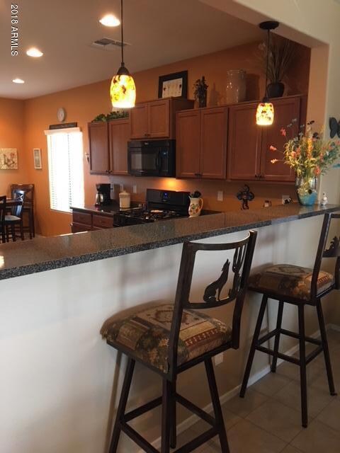 Kitchen bar