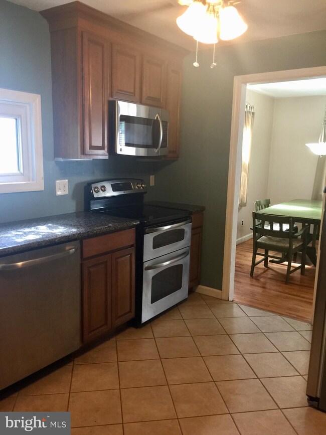 148 Edison Rd, Cherry Hill, NJ 08034 - photo 7