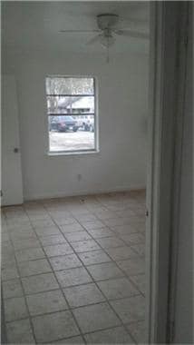 4919 Bostic St, Houston, TX 77016 - photo 4