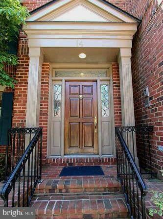 14 Sandalfoot Ct, Potomac, MD 20854 - photo 2