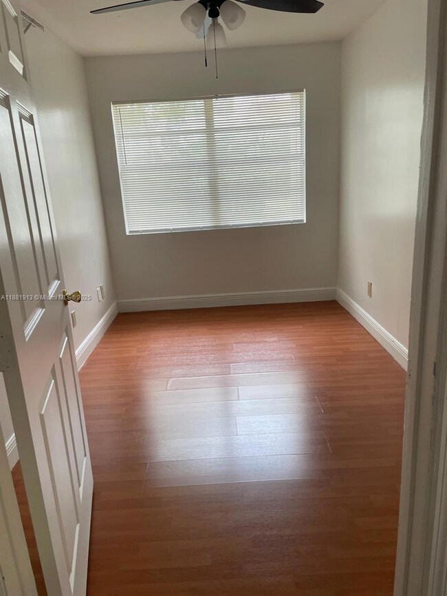 15315 SW 106th Terrace unit 413, Miami, FL 33196 - photo 2