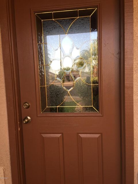 Decorative Door!