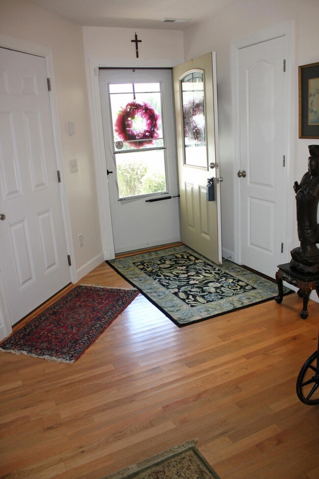 39 Woodgate Ln unit 102, Crossville, TN 38571 - photo 5