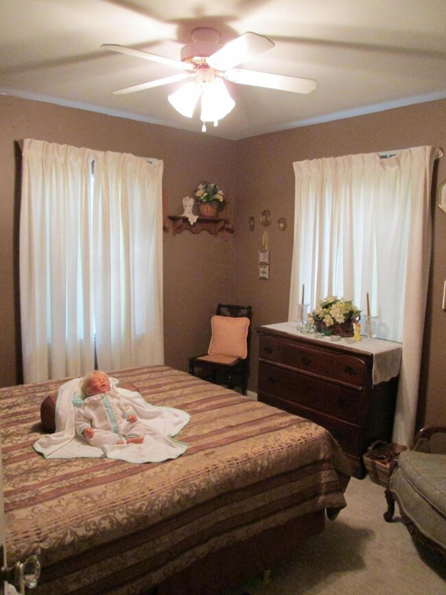 783 Erickson Ave, Columbus, OH 43213 - photo 7