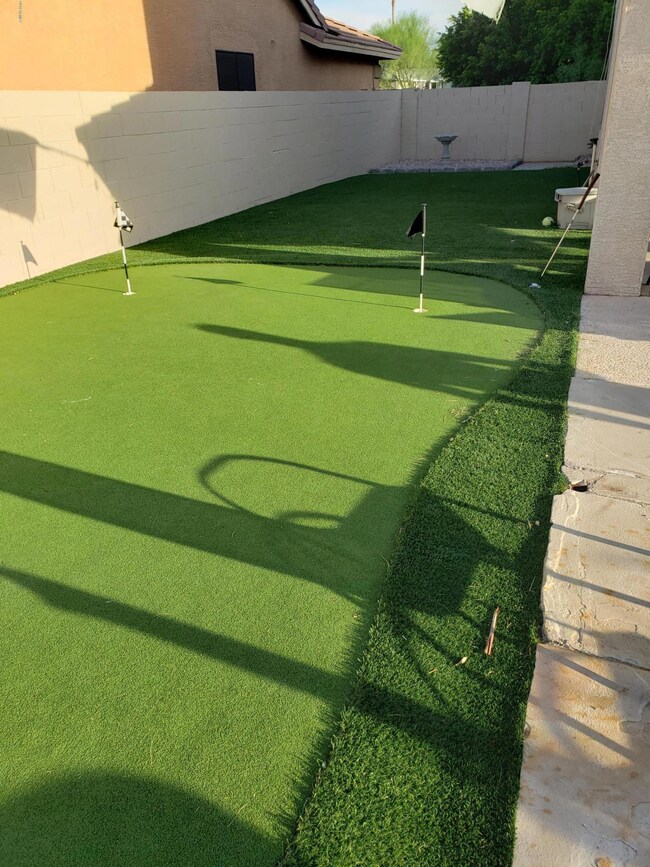 Putting Green 1