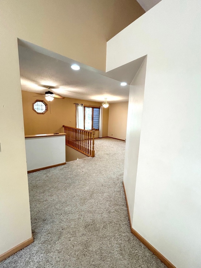 2362 Woodridge Rd, Decorah, IA 52101 - photo 6