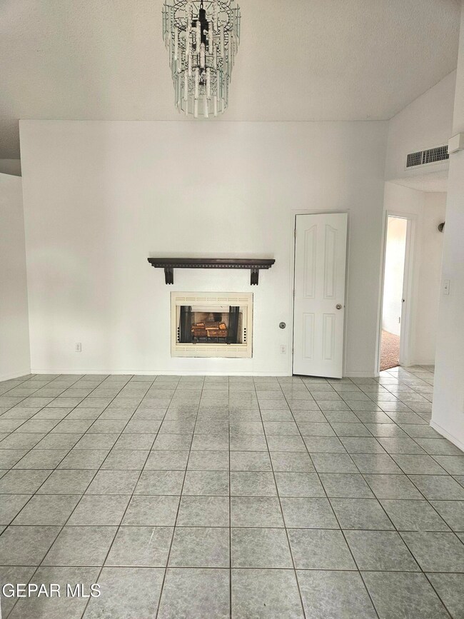 371 Brill Cir, Horizon City, TX 79928 - photo 2