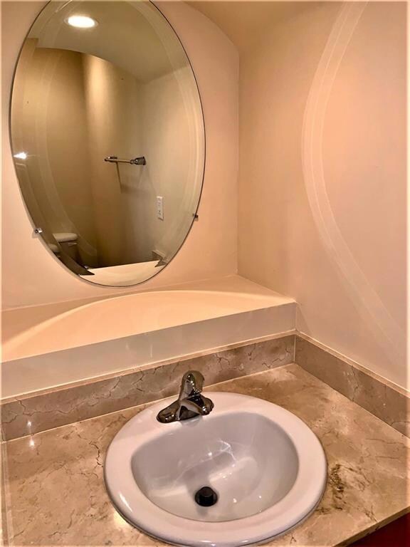 2311 Vintage Dr, Lighthouse Point, FL 33064 - photo 5