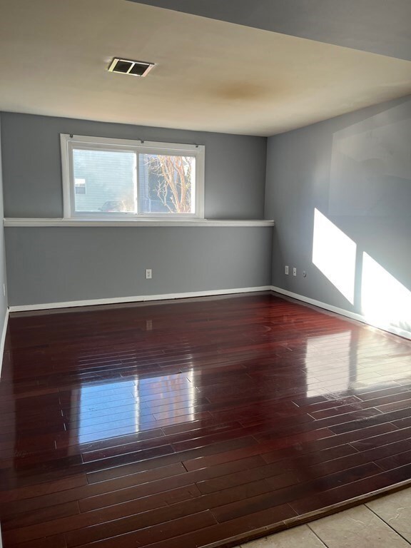 905 Locust St unit 2, Fall River, MA 02720 - photo 4