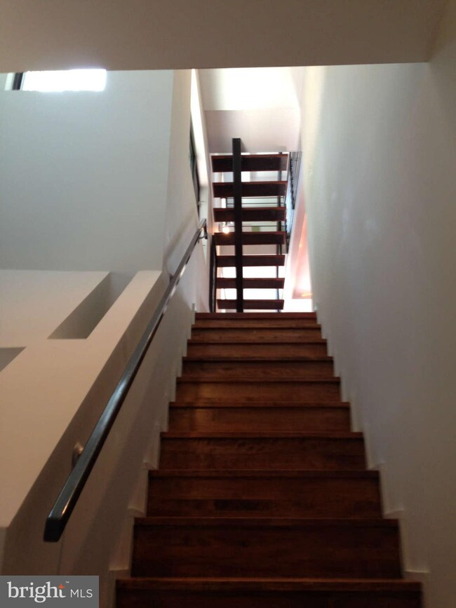 2601 Sherman Ave NW unit 2, Washington, DC 20001 - photo 3