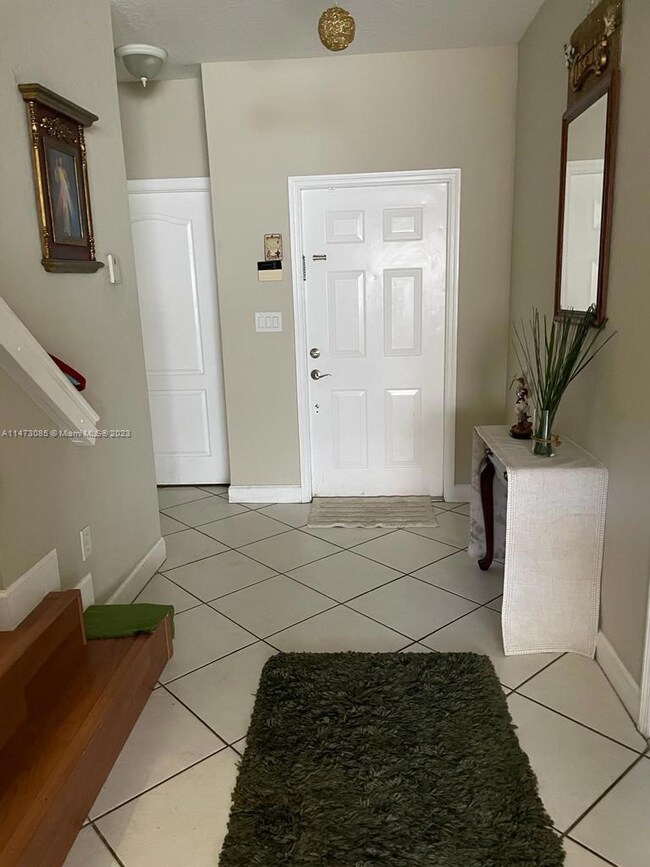 10914 NW 69th Terrace, Doral, FL 33178 - photo 3