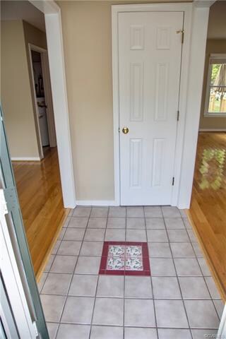 9028 Arthur Ct, Glen Allen, VA 23060 - photo 6