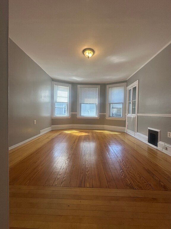 22 Wellington St unit 2, Waltham, MA 02451 - photo 5