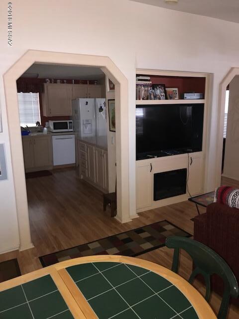 3478 Goldleaf Dining
