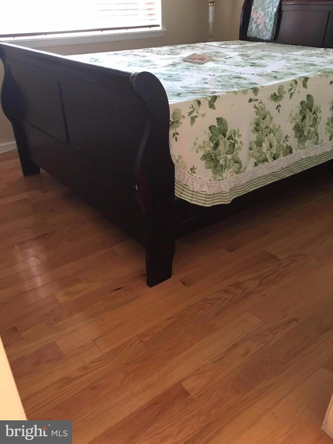 19601 Gunners Branch Rd unit A, Germantown, MD 20876 - photo 7