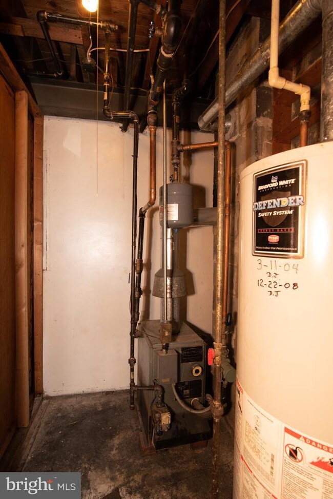 3535 Juneway, Baltimore, MD 21213 - photo 7