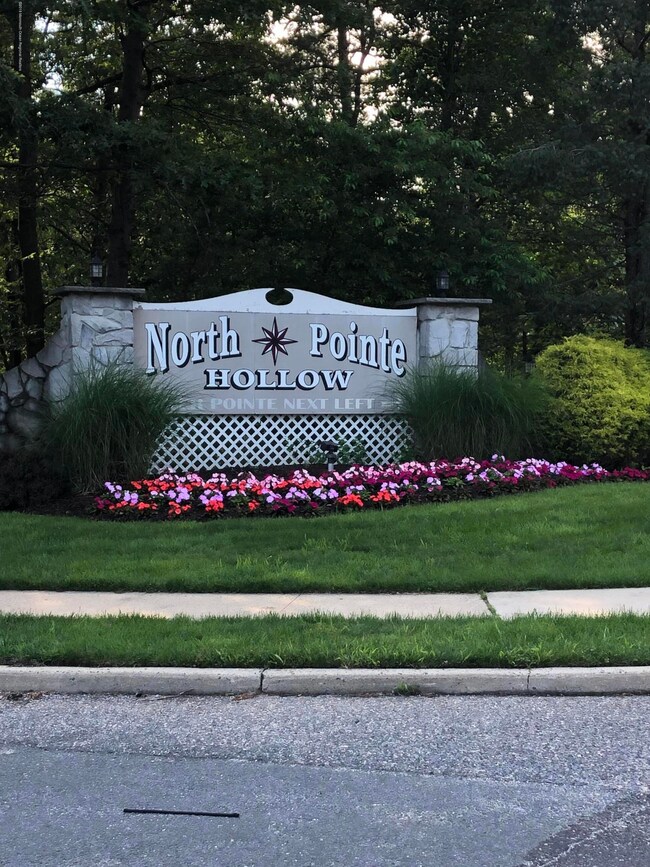 812 Schley Ave unit 12, Toms River, NJ 08755 - photo 3