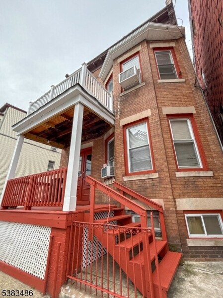 90 Chadwick St, Paterson, NJ 07503 - photo 3